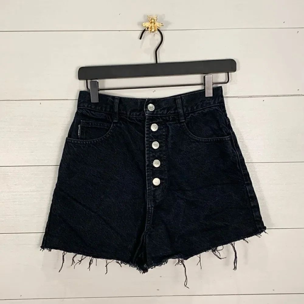 Vintage bongo black denim cut off high waist jeans shorts women’s size 5 cotton